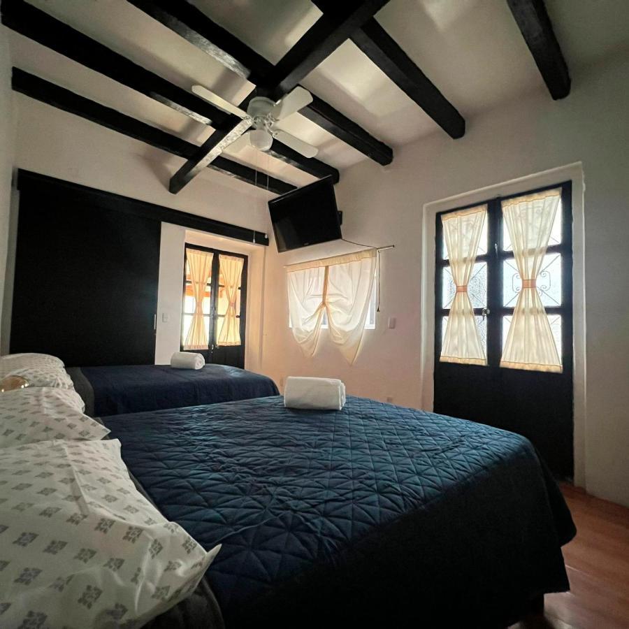 Hostal Luna 49 Керетаро Екстер'єр фото